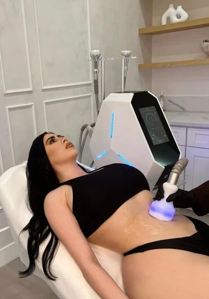 Cryo Tshock Machine